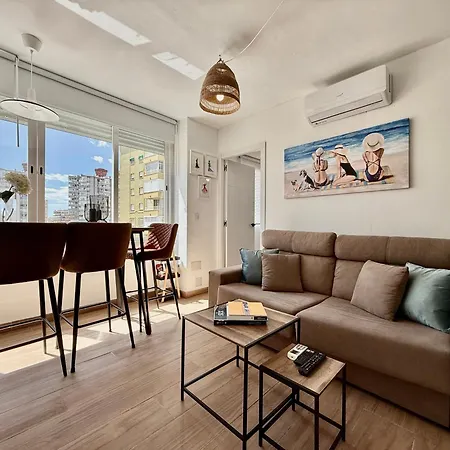 Apartament Cg630 - Nuevo - 1 Dorm - Vistas Lateral Al Mar - Wifi - Centro A 50 Metros, Playa A 650 Metros